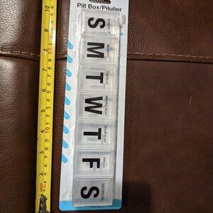 Large Plastic Pill Box from Sunday through Saturday, Easy to open and close